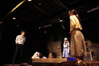 劇団冷凍うさぎ過去公演の様子。