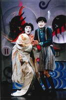 「花組芝居 実験浄瑠璃『毛皮のマリー』」より。（撮影：宮内勝）