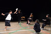 演劇引力廣島 第15回プロデュース公演「昼下がりの思春期たちは漂う狼のようだ」より。