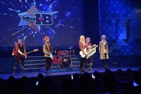 「アイ★チュウ ザ・ステージ ～Stairway to Etoile 2018～」公開ゲネプロより、I▼B。