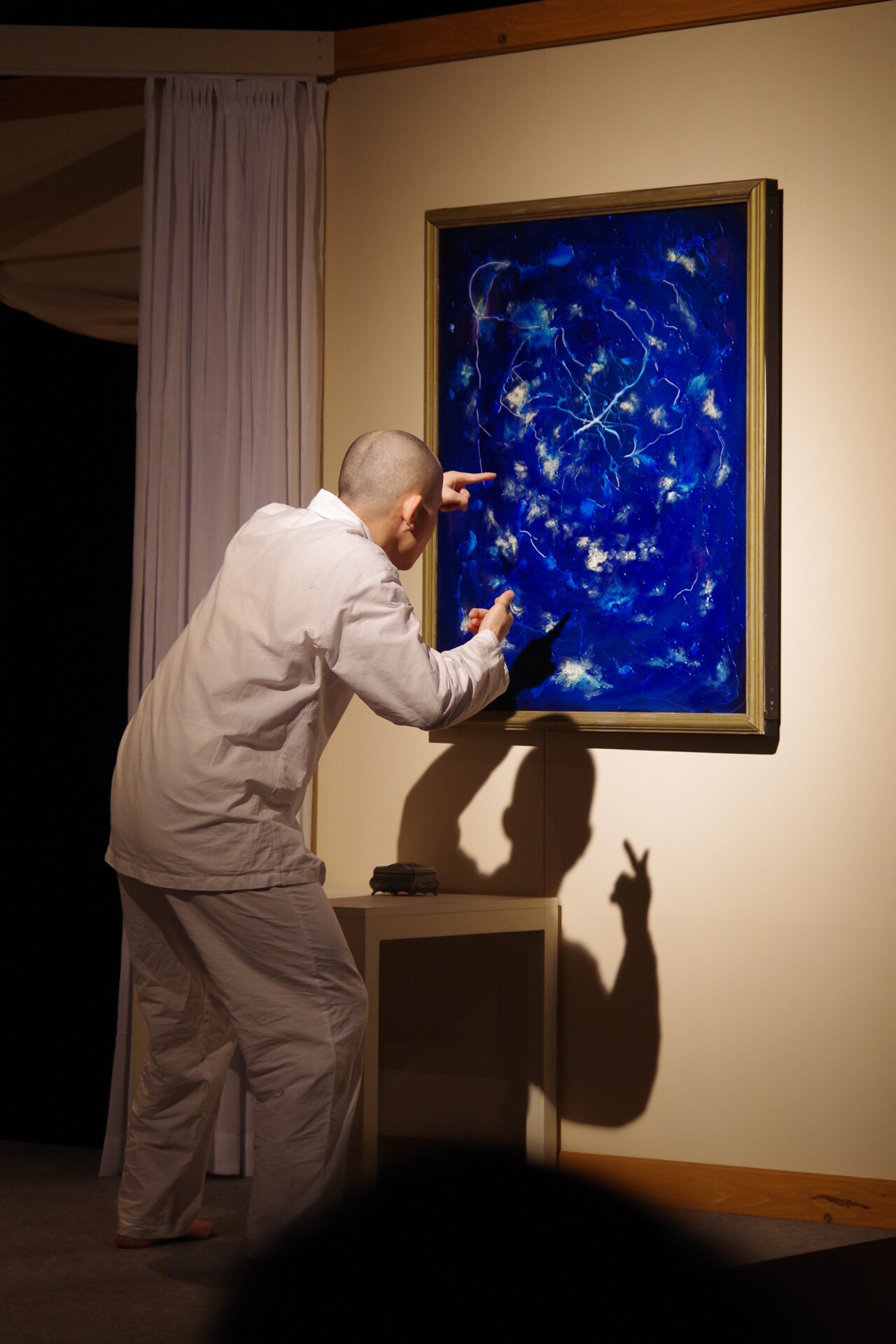 坂本企画15「寝室百景」より。