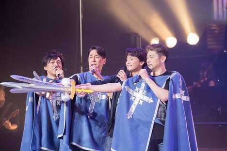 cube三銃士「Mon STARS Concert ～Again～」より。（撮影：桜井隆幸）