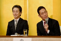 左から中村七之助、中村勘九郎。