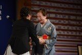 優秀女優賞の新橋耐子。