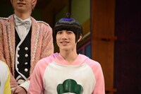 舞台「おそ松さん on STAGE ～SIX MEN'S SHOW TIME 2～」囲み取材より、トド松役の赤澤遼太郎。