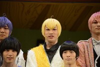 舞台「おそ松さん on STAGE ～SIX MEN'S SHOW TIME 2～」囲み取材より、十四松（F6）役の和合真一。