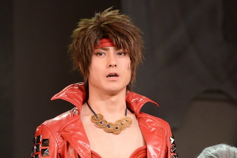 真田幸村役の松村龍之介。