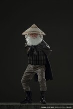 原勇弥扮する必爺。