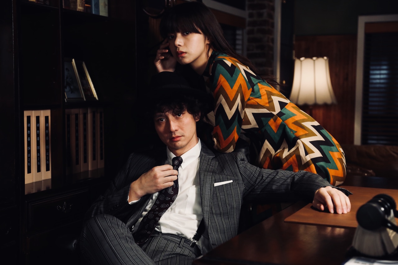 上田誠「ストリートワイズ・イン・ワンダーランド」私立探偵役を安藤政信が続投