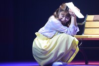 樋口日奈演じるキイラ。