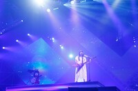 miwa「We are the light ～38/39DAY～」公演の様子。（撮影：佐藤薫）