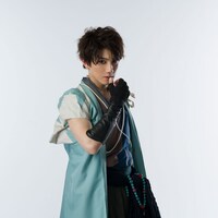 赤澤遼太郎扮するハジメ。