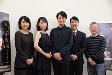 「怪人二十面相 ～黒蜥蜴 二の替わり～」記者懇親会より、左から春本由香、貴城けい、喜多村緑郎、河合雪之丞、齋藤雅文。