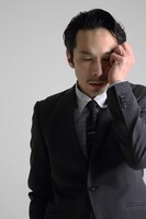 NAPPOS PRODUCE「斜面」ビジュアル（撮影：たかはしじゅんいち）