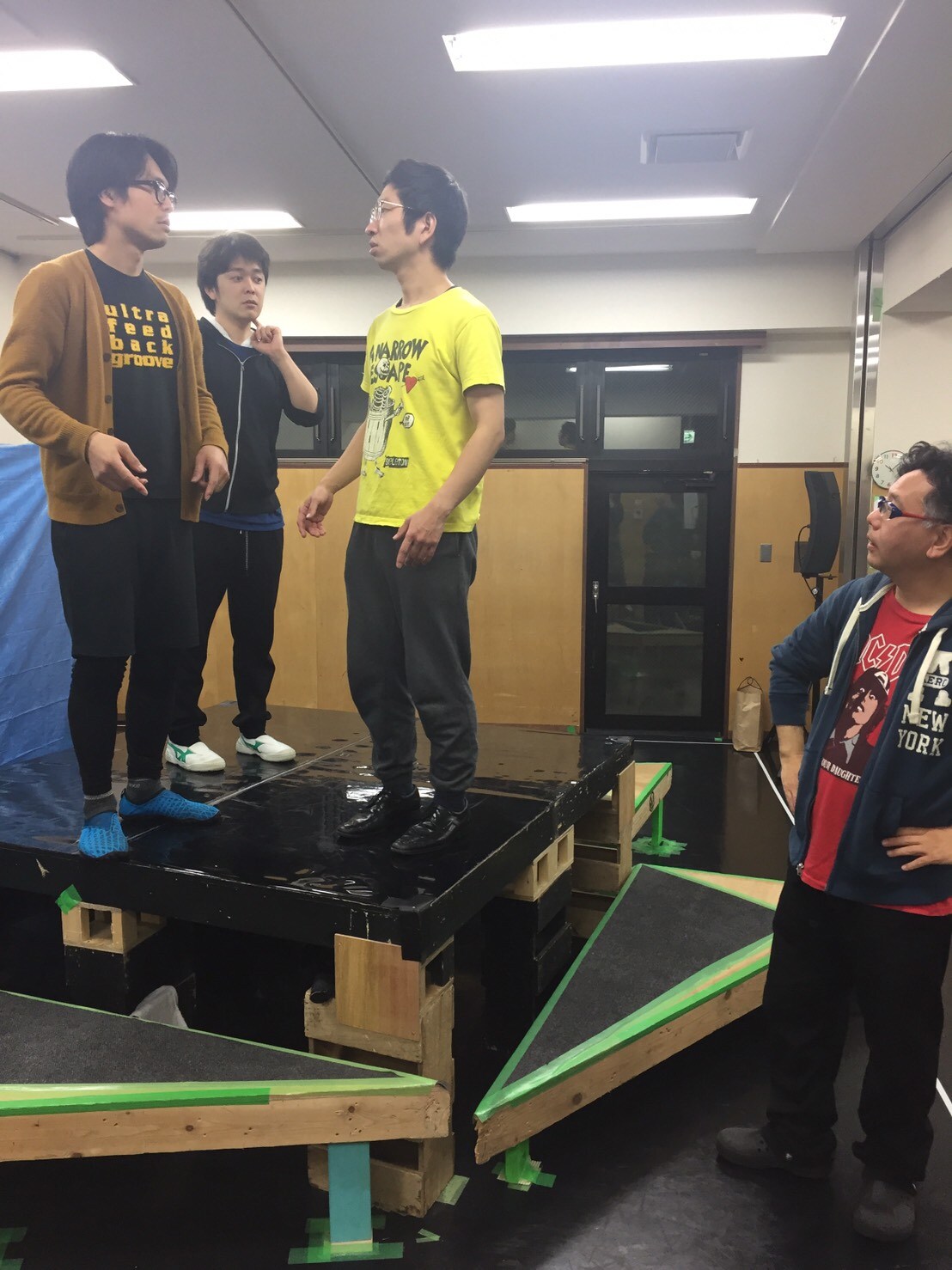 クロムの稽古場公開、青木秀樹「得体の知れない場所へ皆で行きましょう！」