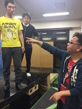 クロムモリブデン「たまには海が泳げ！」稽古の様子。