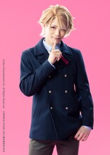 立石俊樹演じる茅ヶ崎至。