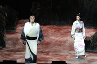 「修羅天魔～髑髏城の七人 Season極」より。（撮影：田中亜紀）