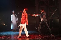 砂岡事務所プロデュース「東海道四谷怪談」ゲネプロより。