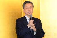 「松竹大歌舞伎」東コース製作発表より。安孫子正副社長。