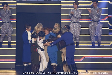 「ミュージカル『ヘタリア』FINAL LIVE～A World in the Universe～」より。