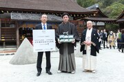「十代目 松本幸四郎 襲名記念 奉納舞台 上賀茂神社 Supported by AGF『煎』」上演後の取材より。