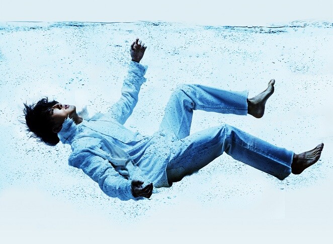 PARCO PRODUCE「『ウォーター・バイ・ザ・スプーンフル』～スプーン一杯の水、それは一歩を踏み出すための人生のレシピ～」ビジュアル