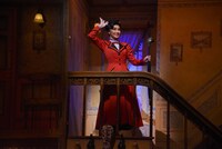 ミュージカル「メリー・ポピンズ」フォトコールより、濱田めぐみ演じるメリー・ポピンズ。