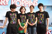 ミュージカル「メリー・ポピンズ」囲み取材より、左から柿澤勇人、平原綾香、濱田めぐみ、大貫勇輔。
