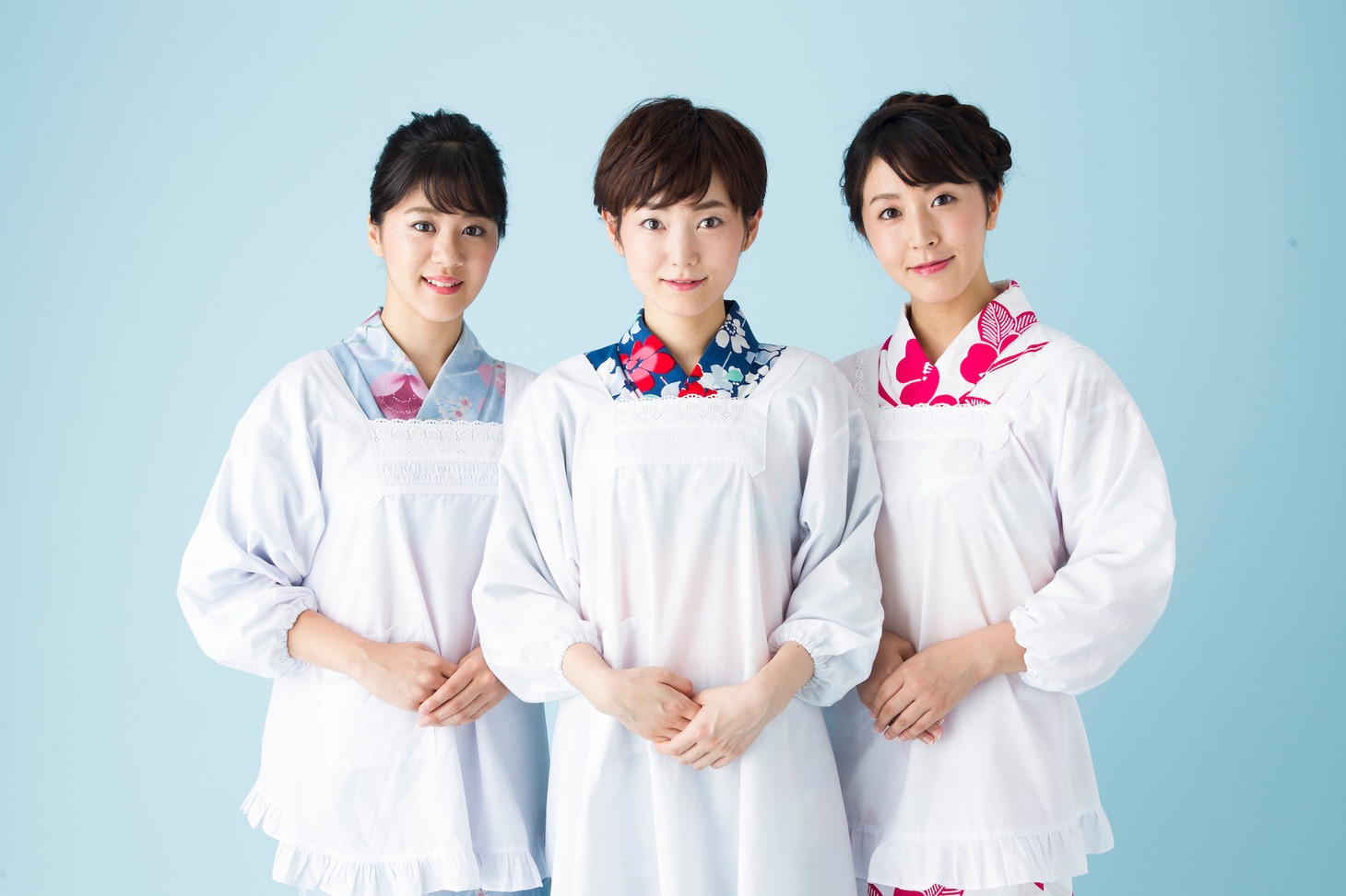 おSET隊。左から木下桜、安川里奈、山城屋理紗。