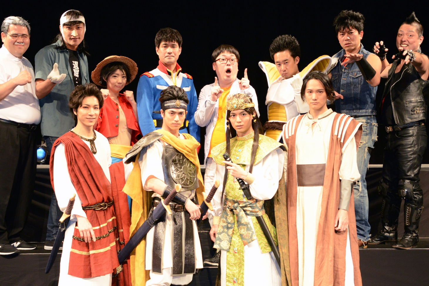 「劇団アニメ座ハイブリッド－舞台俳優は伊達じゃない！－」の出演者たち。