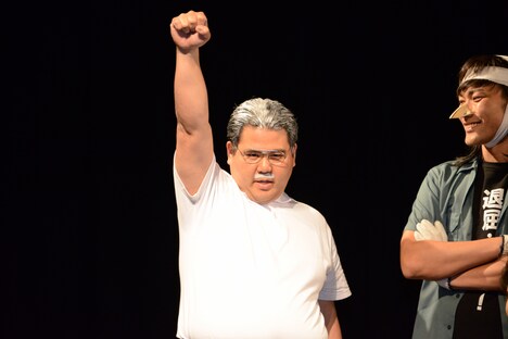 左から玉城泰拙（セブンbyセブン）、伊藤こう大（こりゃめでてーな）。