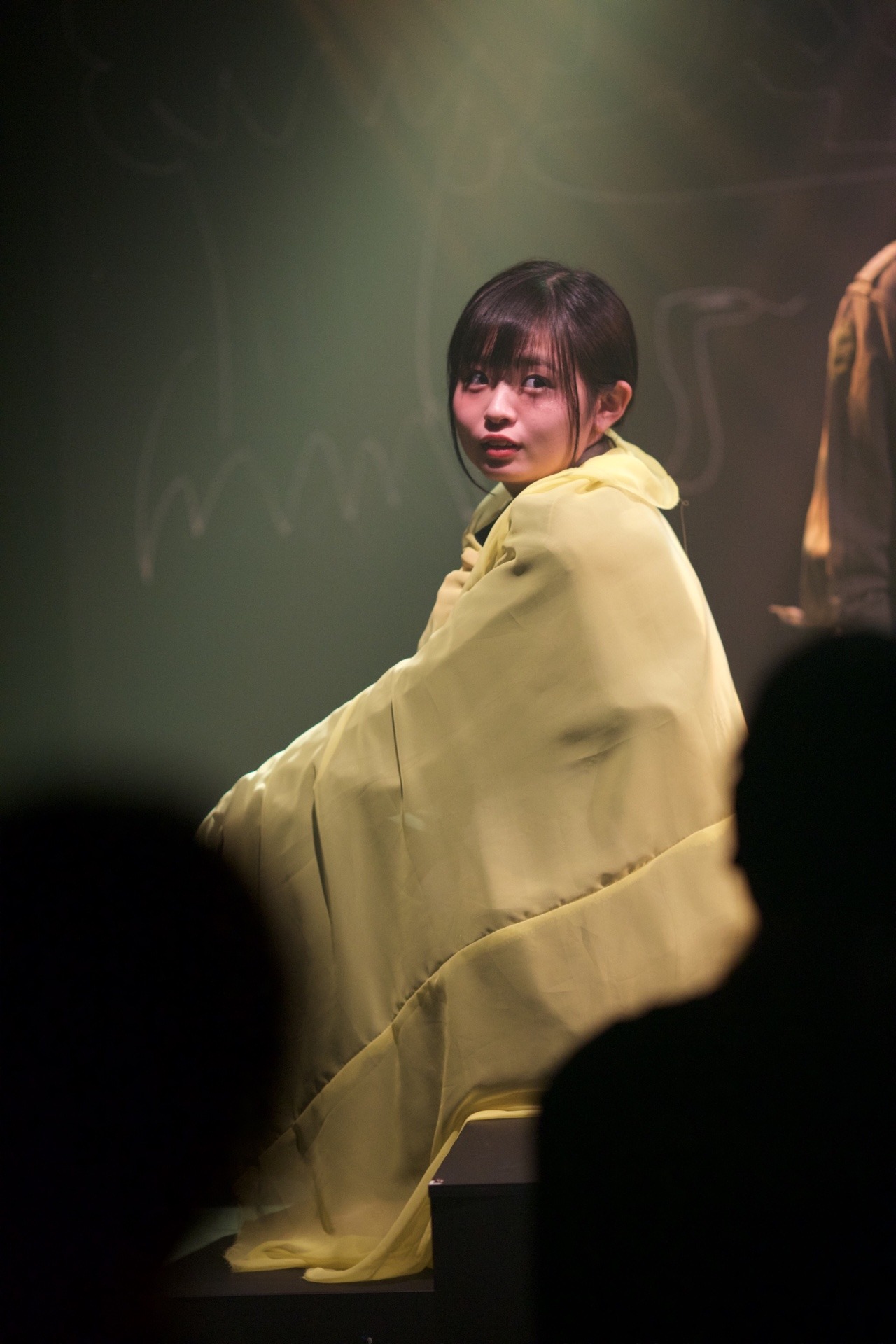 西葉瑞希演じる飛行士。