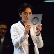 科学者たちの駆け引きの行方は?「PHOTOGRAPH51」初舞台の板谷由夏が奮闘
