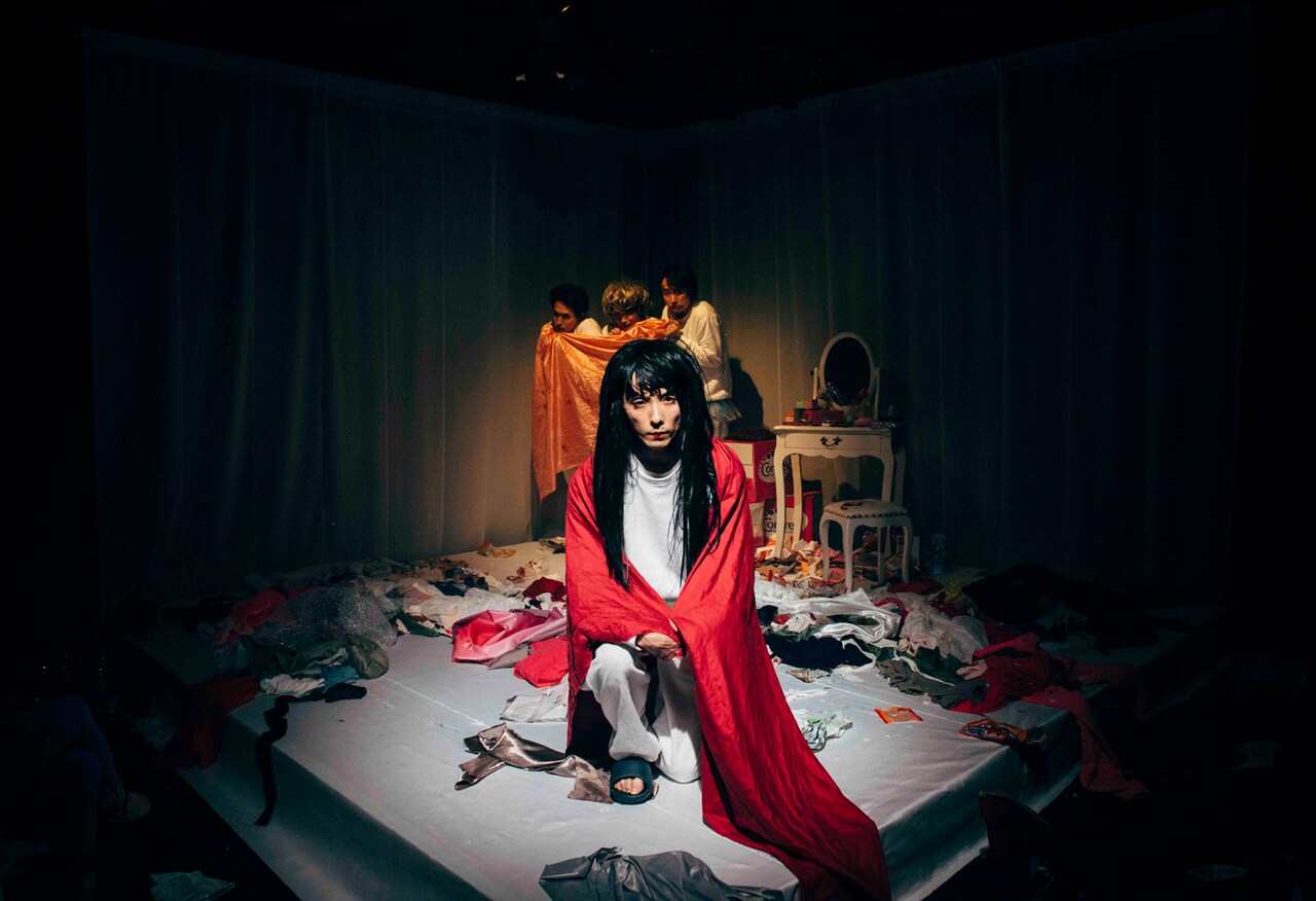 初期衝動を別の力へ“変換”、キュイ「きれいごと、なきごと、ねごと、」開幕