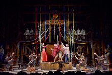 劇団四季 ミュージカル「ノートルダムの鐘」より。(c)Disney