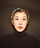 佐東利穂子（Photo by Akihito Abe）