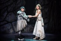 地球ゴージャスプロデュース公演Vol.15「ZEROTOPIA」より。