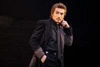 唐橋充演じるキートン。