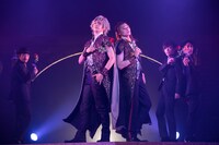 舞台「劇団シャイニング from うたの☆プリンスさまっ♪『JOKER TRAP』」公開ゲネプロより。