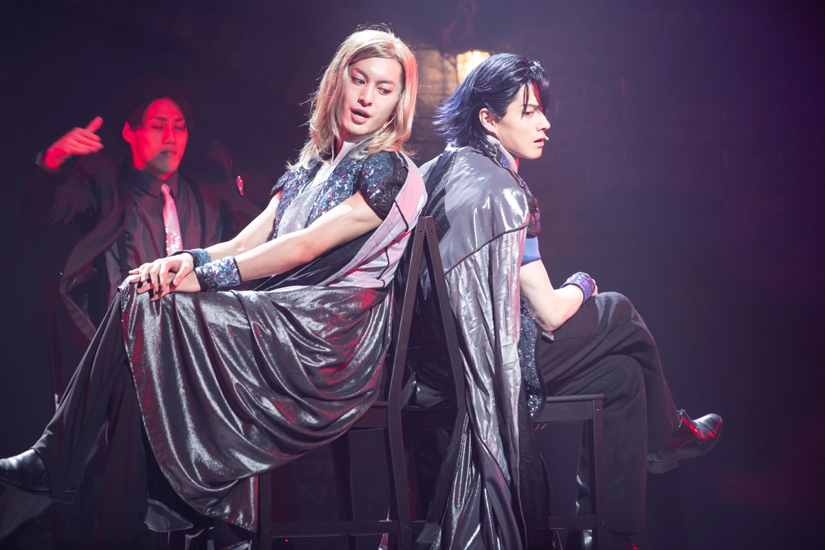 舞台「劇団シャイニング from うたの☆プリンスさまっ♪『JOKER TRAP』」公開ゲネプロより。