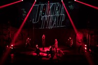 舞台「劇団シャイニング from うたの☆プリンスさまっ♪『JOKER TRAP』」公開ゲネプロより。