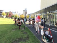 ままごと「港の劇場」の様子。