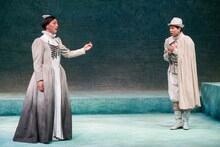 演劇集団 円「十二夜」より。