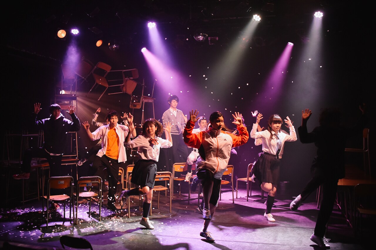 20歳の国の卒業公演「青春超特急」、竜史「感謝を込めて花束を贈る気持ちで」