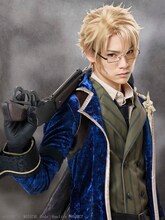 秋沢健太朗扮するエイブラハム・ヴァン・ヘルシング。