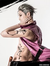 「THE STAGE ラッキードッグ1 first luck」初演より、馬庭良介扮するバクシー・クリステンセンのビジュアル。