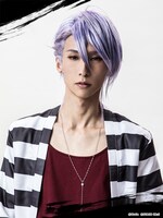 「THE STAGE ラッキードッグ1 first luck」初演より、輝海扮するジュリオ・ディ・ボンドーネのビジュアル。