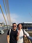 左からウティット・ヘーマムーン、岡田利規。