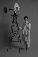 「BOAT」ビジュアルより、宮沢氷魚。（AD：名久井直子、撮影：井上佐由紀）